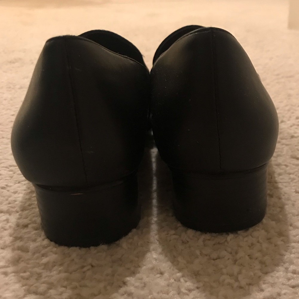 Black Loafer - Picture 2 of 4